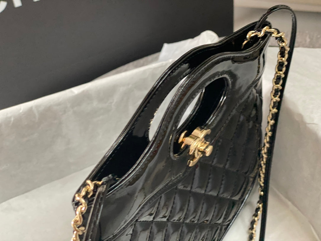 CC MINI 23 ショッピングバッグ（光沢のあるブラックカーフスキン製）