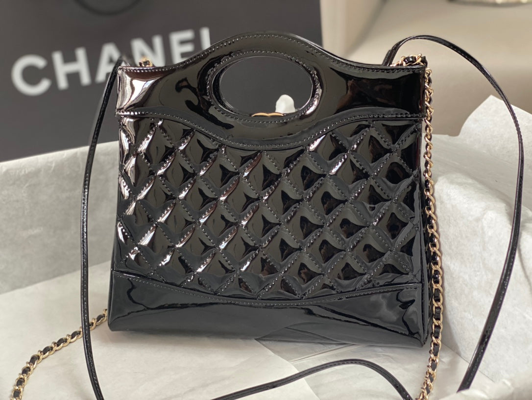 CC MINI 23 ショッピングバッグ（光沢のあるブラックカーフスキン製）