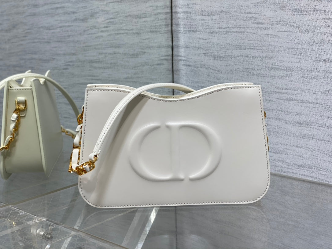 ホーボー シグネチャー 23 バッグ（ホワイト ラムスキン）