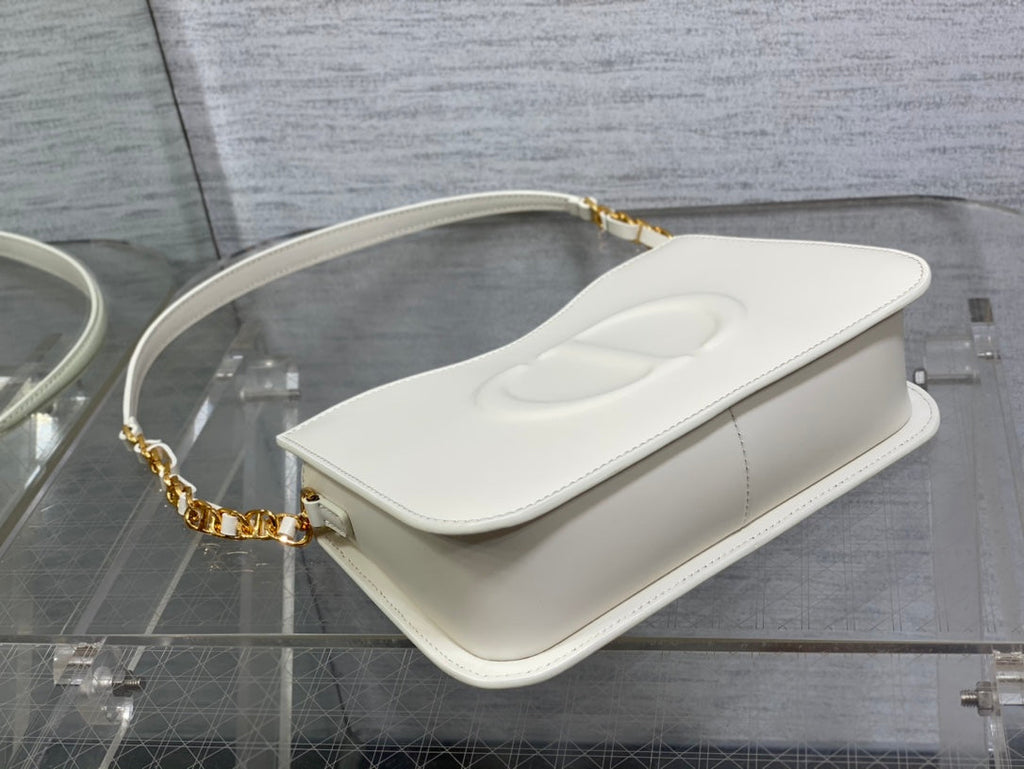 ホーボー シグネチャー 23 バッグ（ホワイト ラムスキン）