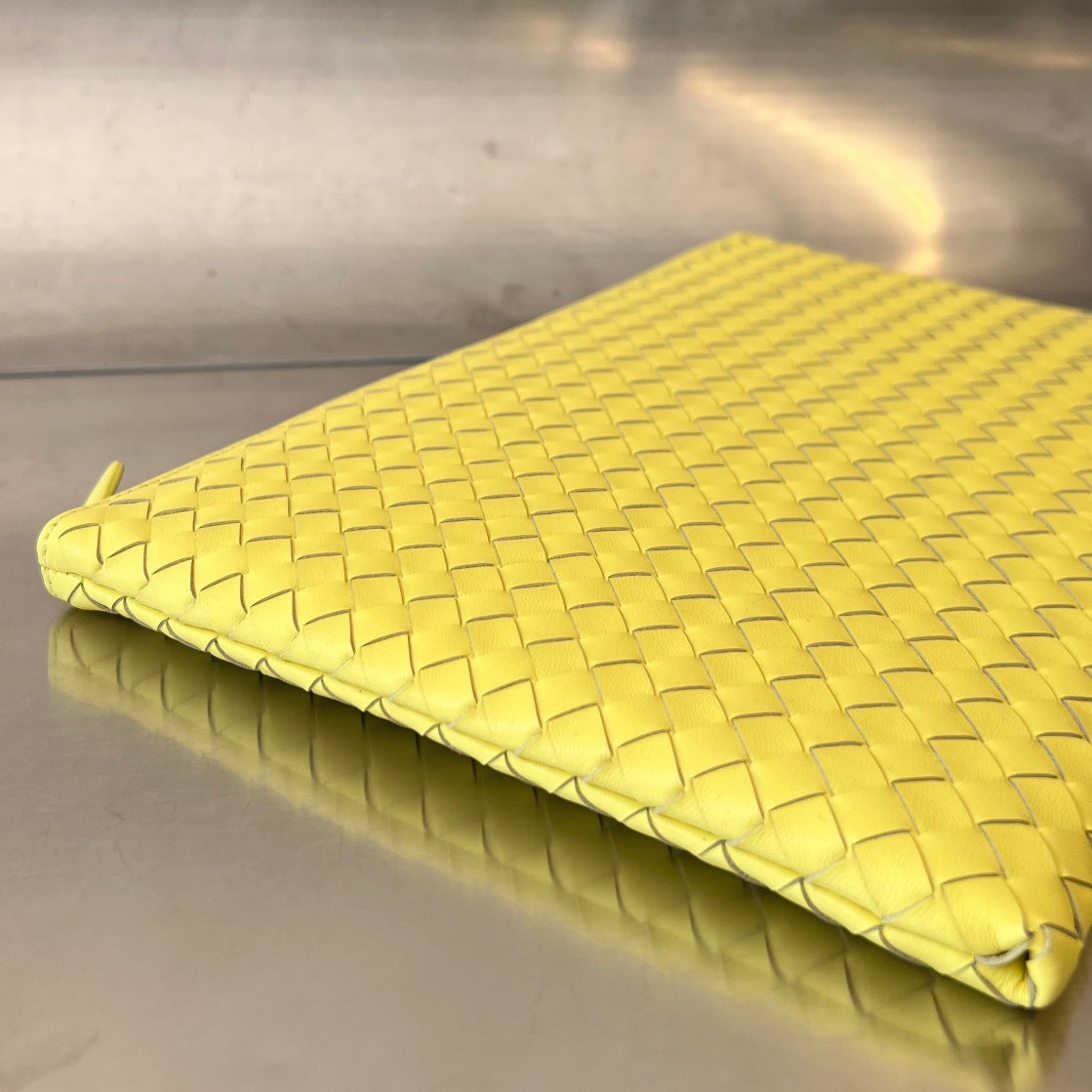 イントレチャート 30 ライトイエロー ラムスキン