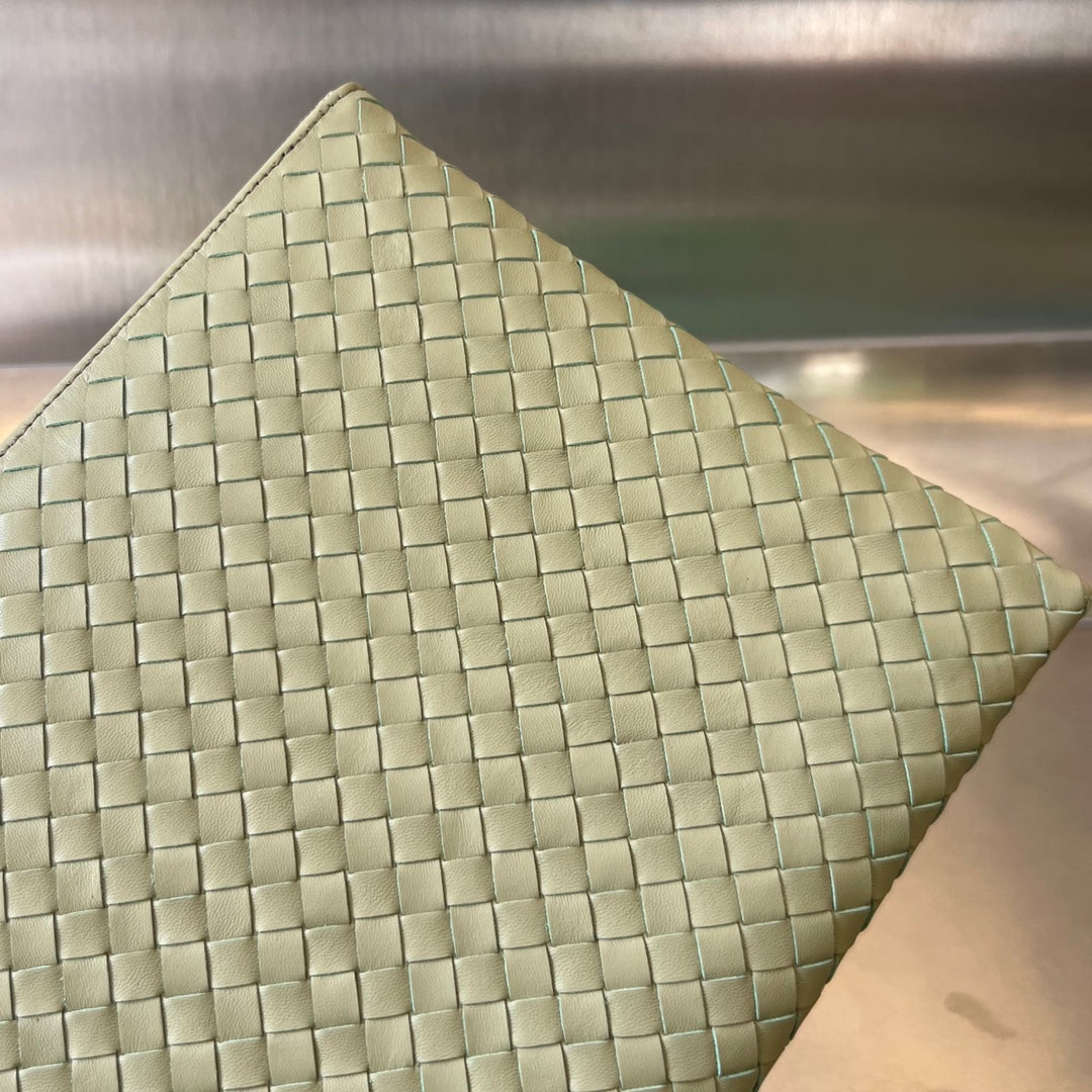 イントレチャート 30 ライトグレーラムスキン