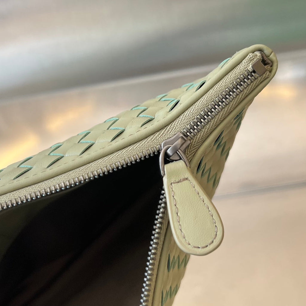 イントレチャート 30 ライトグレーラムスキン