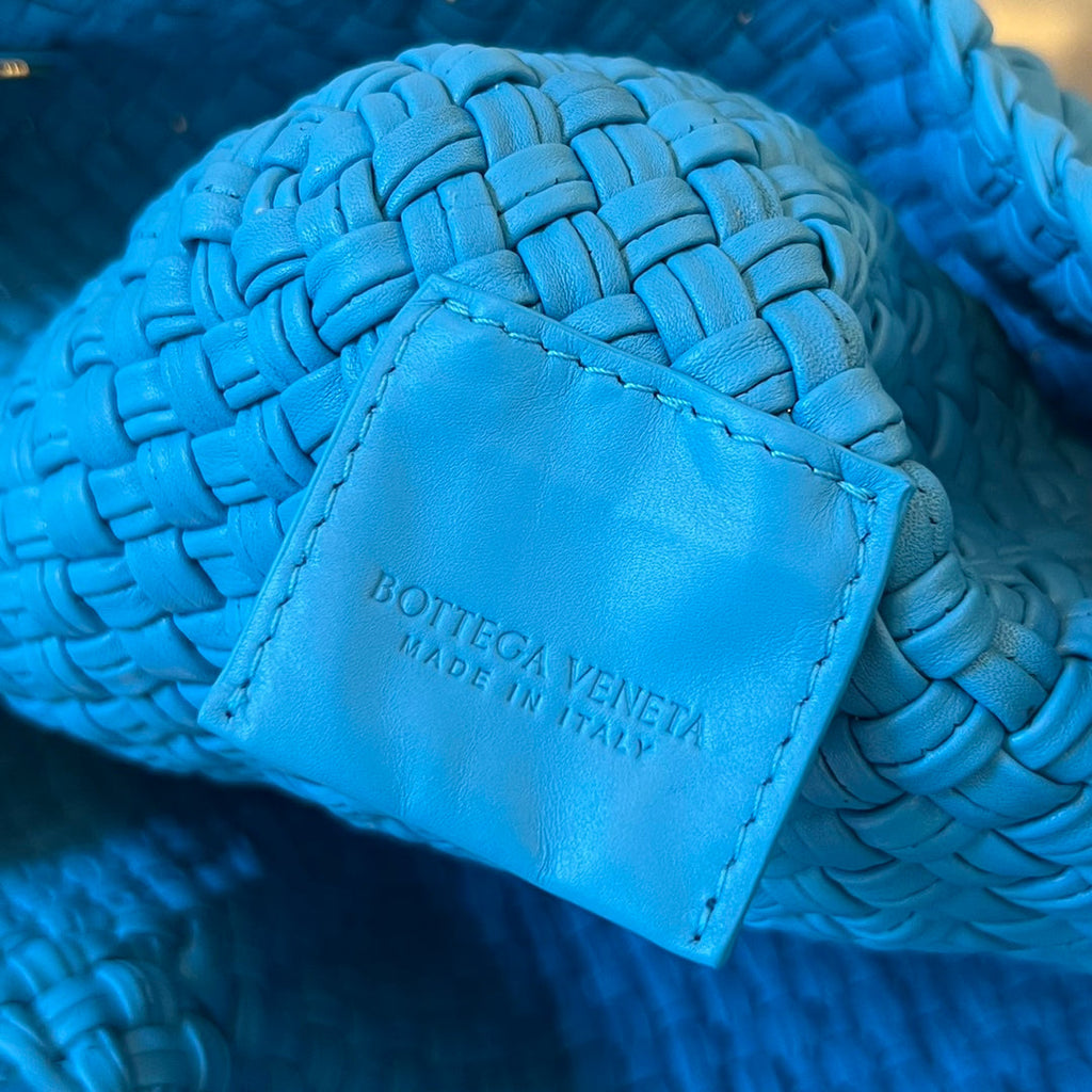 TOSCA 27 バッグ（アズールブルーカーフスキン）