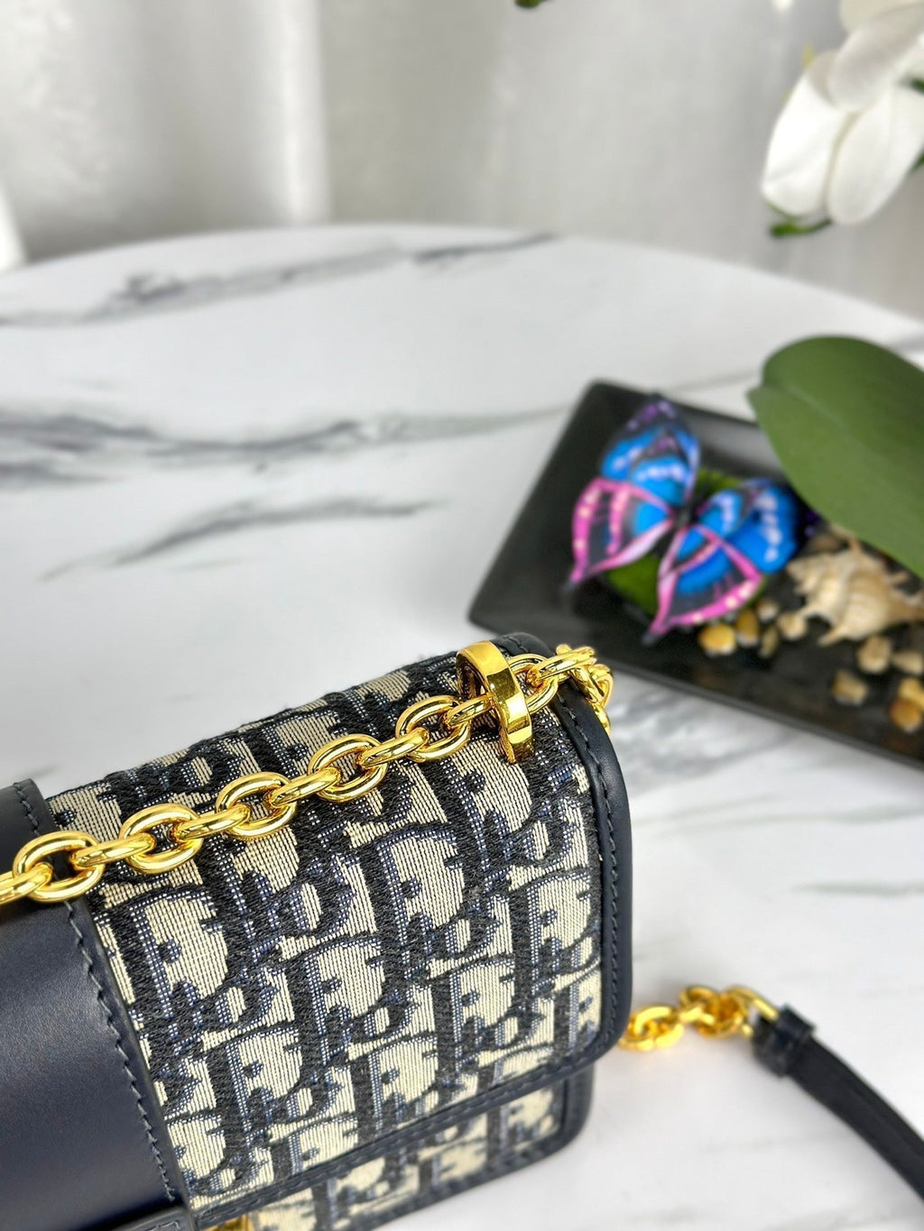 モンテーニュ 25 バッグ（ブルー オブリーク ジャカード）