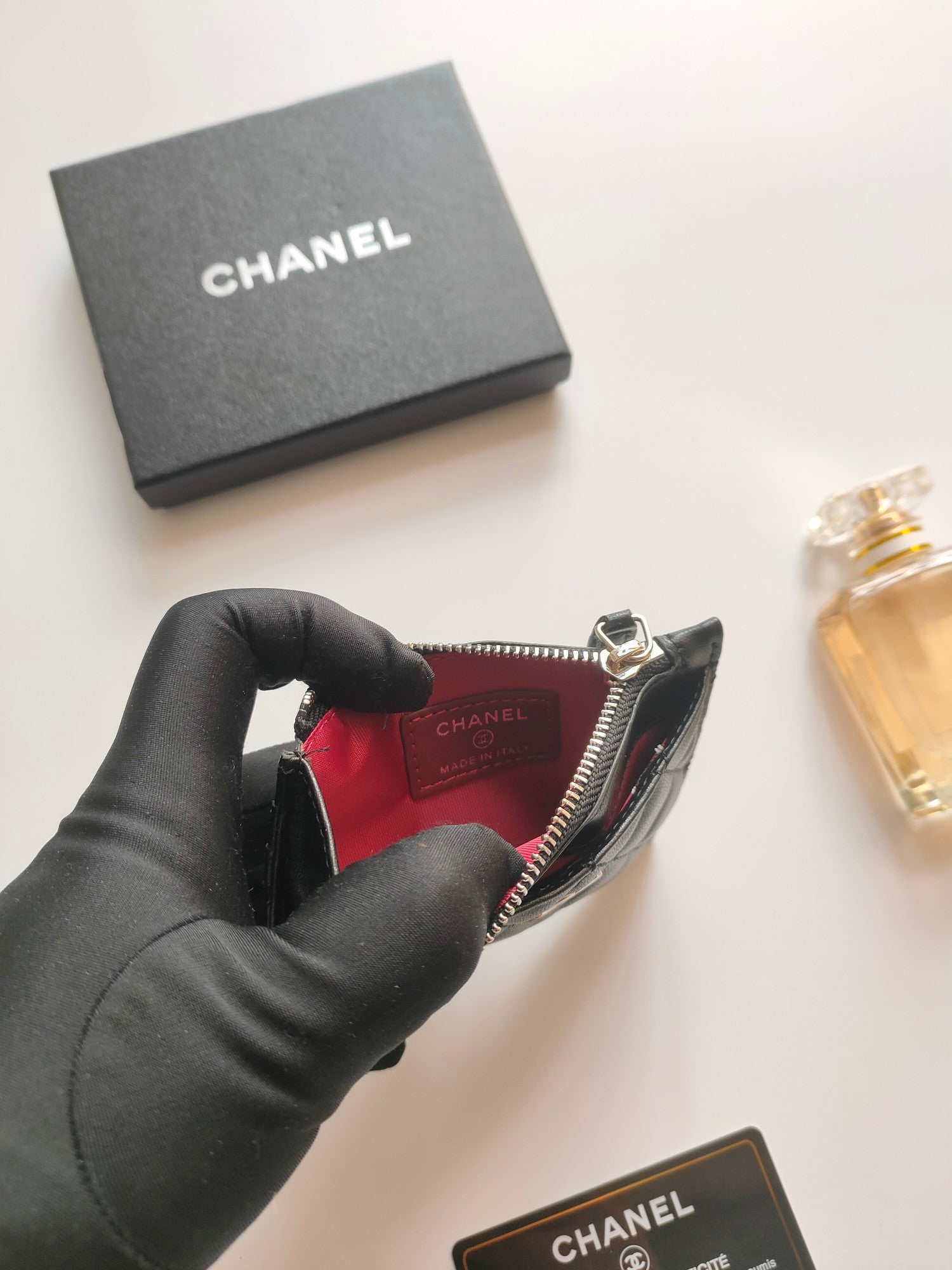 CC ジップカードホルダー 11.5 ブラック カーフスキン ゴールドアイコン