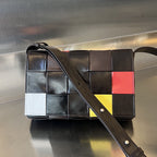 カラフルなカーフスキンのスモールカセット23