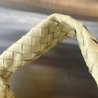 ダーククリームラムスキン製ラージホップ54