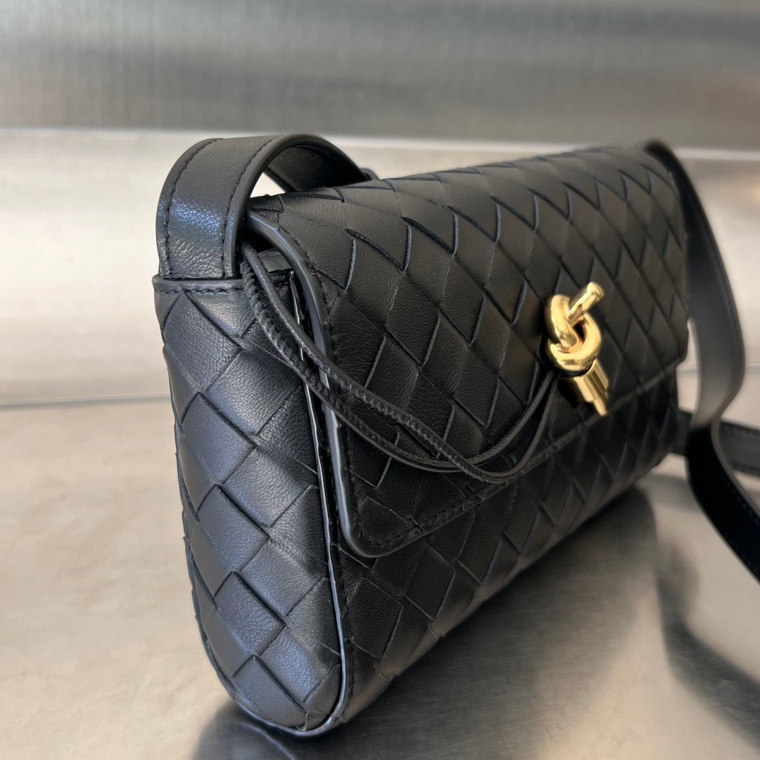 アンダモ 21 ブラック ラムスキン