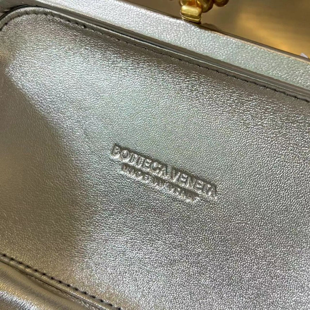 ゴールデンノット 19 シルバーラムスキン