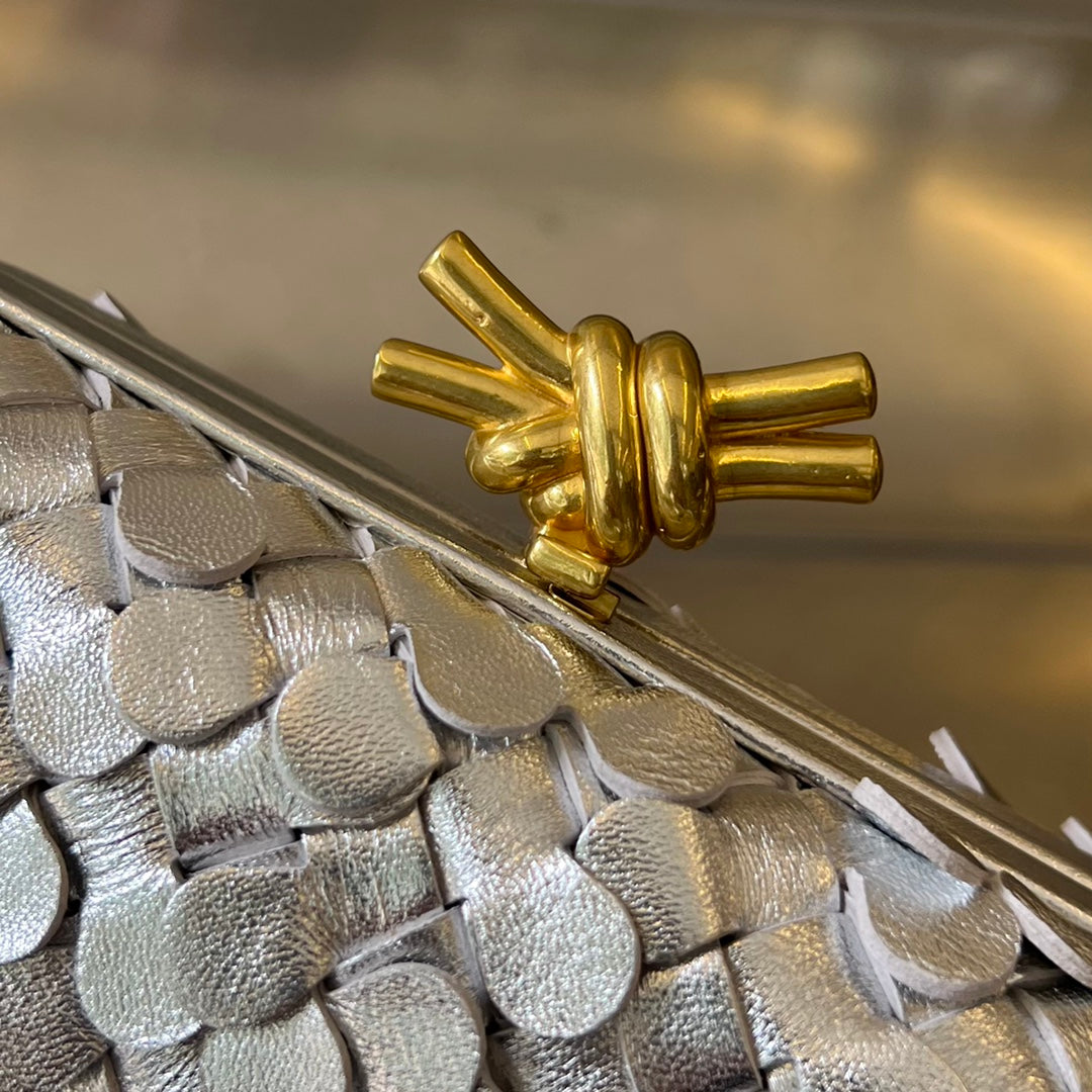 ゴールデンノット 19 シルバーラムスキン