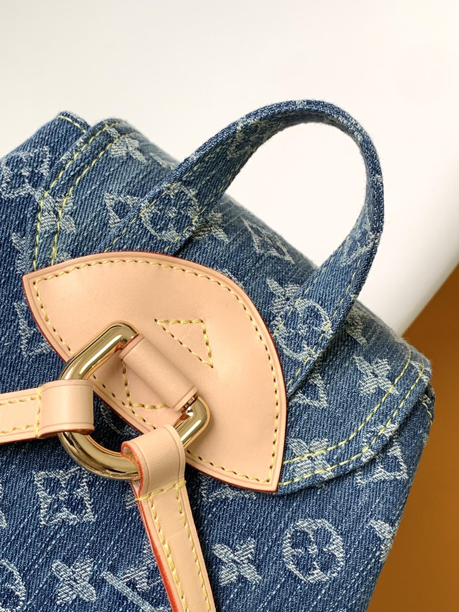 ヴェニス バックパック 24 デニムブルー