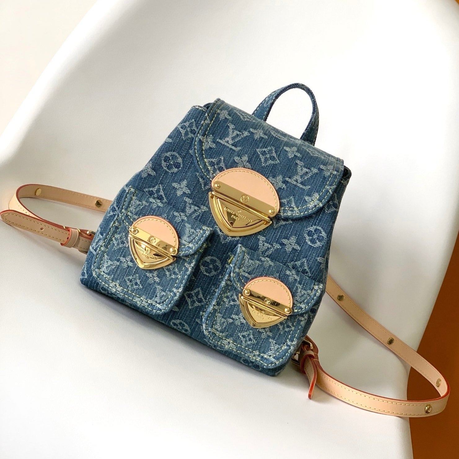 ヴェニス バックパック 24 デニムブルー