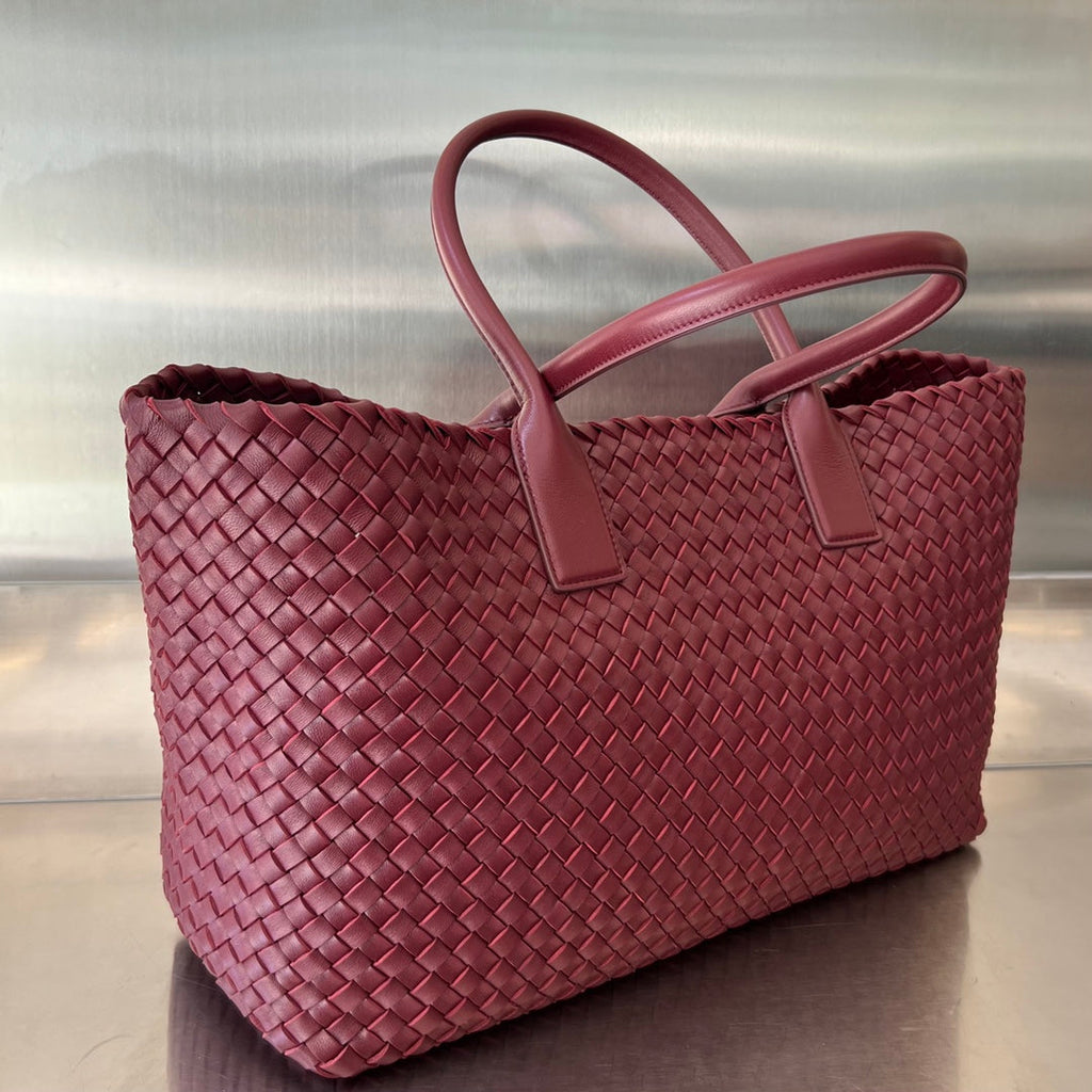 ラージ キャバット 51 バーガンディーレッドのラムスキン