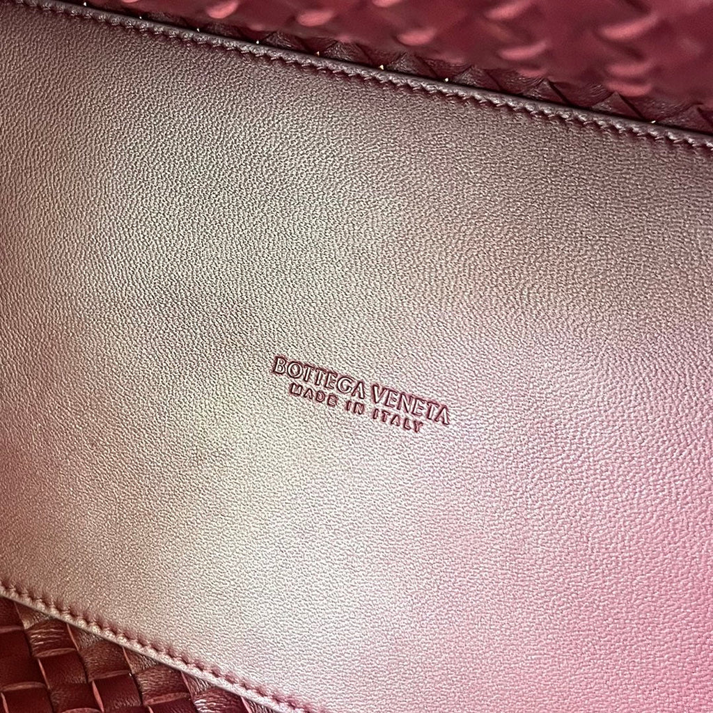 スモール カバ 32 インチ バーガンディ レッド ラムスキン