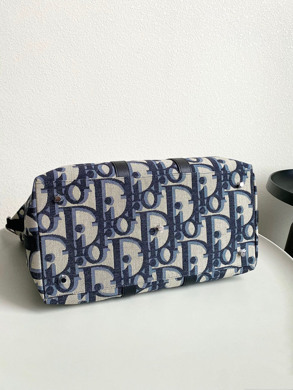 ウィークエンダー 40 ベージュ＆ブラック マキシ オブリーク ジャカード