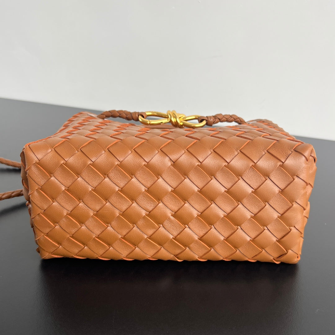 ミディアム アンディアモ 25 バーントオレンジ ラムスキン