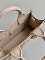 ミニブックトート 21 ベージュクリーム マクロカナージュ カーフスキン