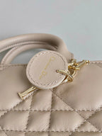 ミニブックトート 21 ベージュクリーム マクロカナージュ カーフスキン