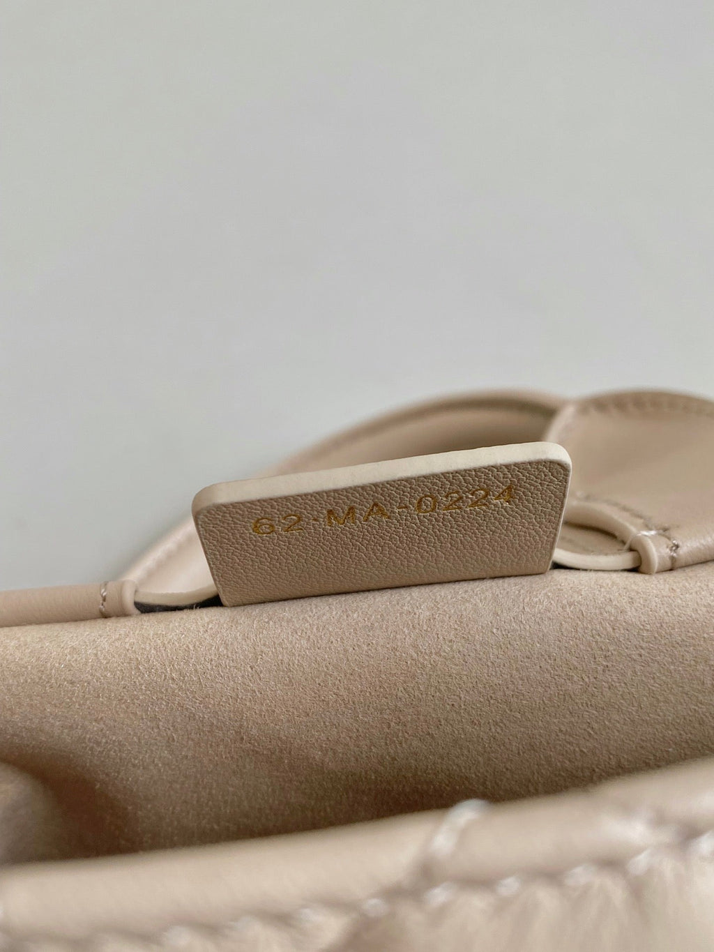 ミニブックトート 21 ベージュクリーム マクロカナージュ カーフスキン