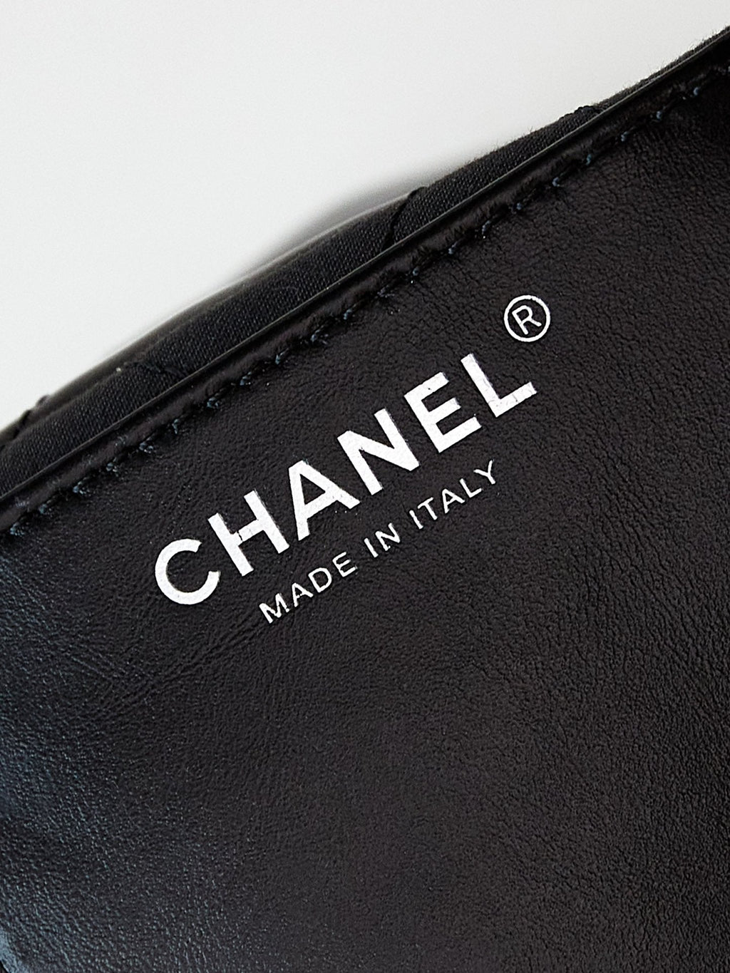 CC MINI 20 HOBO BAG IN BLACK OMBRE CALFSKIN