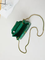 CC KELLY MINI 19 SHOPPING BAG IN GREEN FOREST CALFSKIN