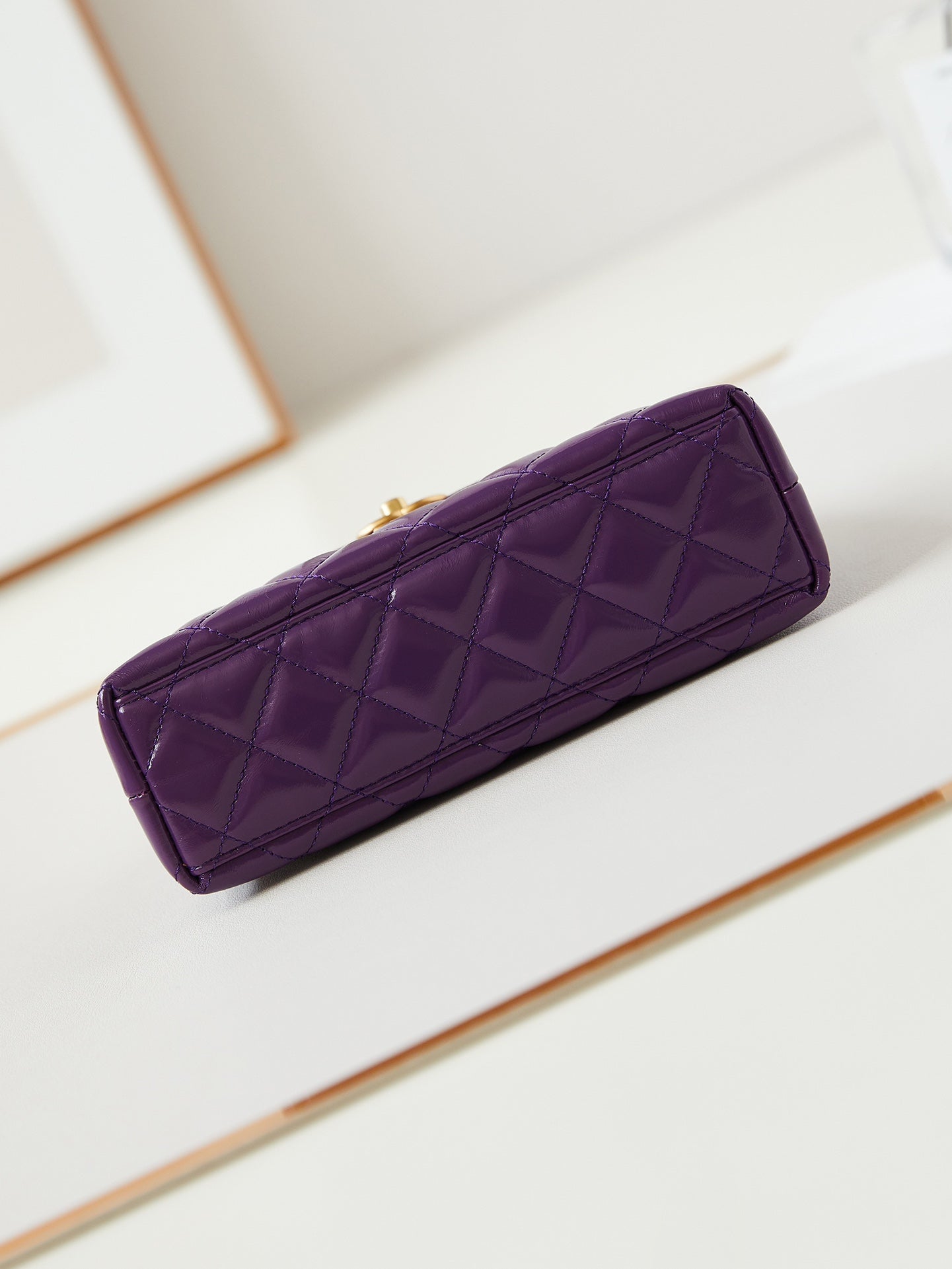 CC KELLY MINI 19 ショッピングバッグ（インディゴパープルカーフスキン）