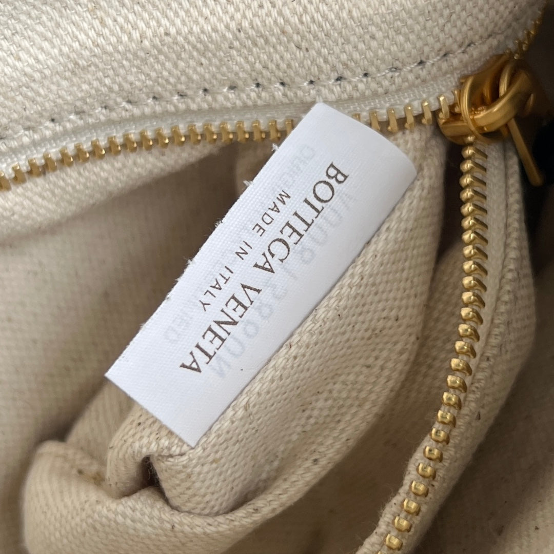 ジェメリ ショルダーバッグ 36 ベージュラフィア＆ブラックラムスキン