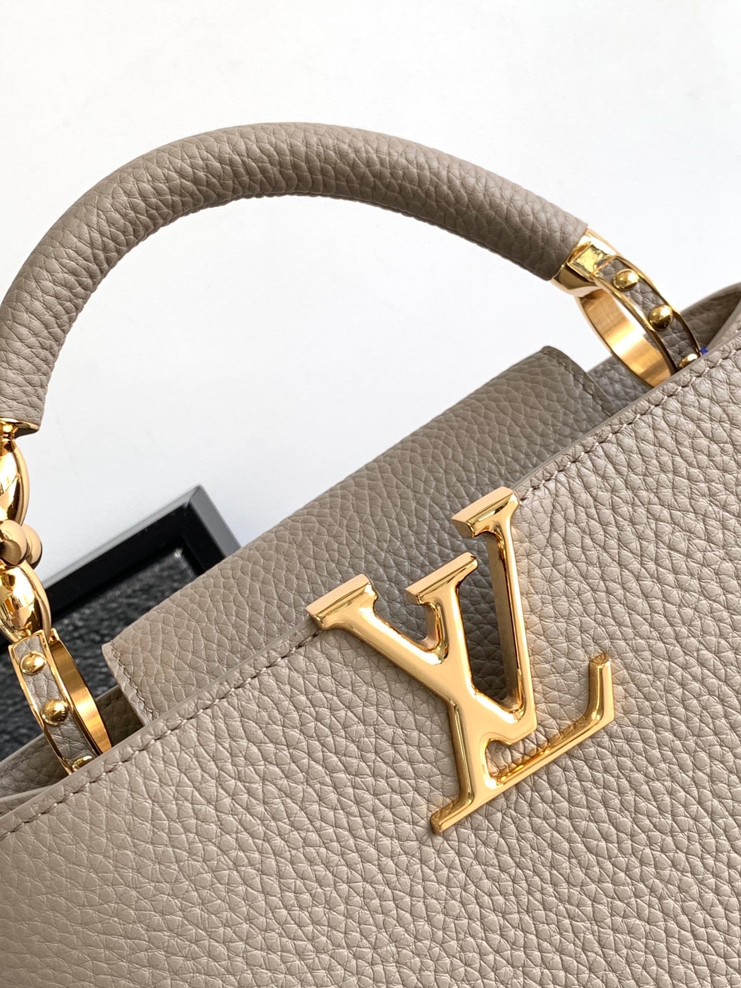 カプシーヌ BB 27 カーキブラウン トリヨンゴールドハードウェア