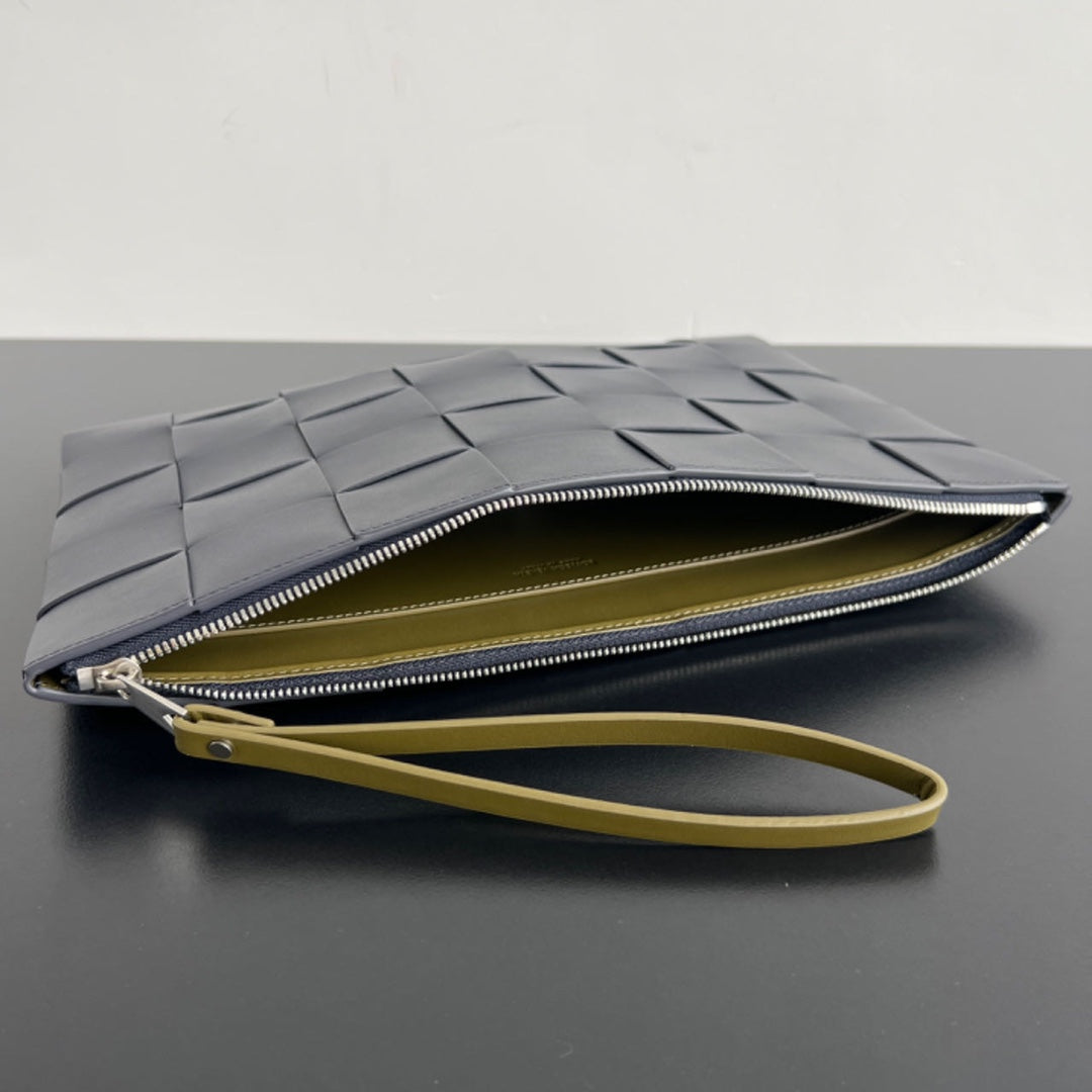 LARGE CASSETTE POUCH 35 IN TROUT GRAY CALFSKIN