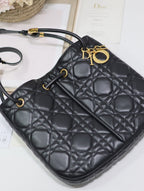 ミディアム 34 ノリータ バッグ（ブラック マクロカナージュ カーフスキン）