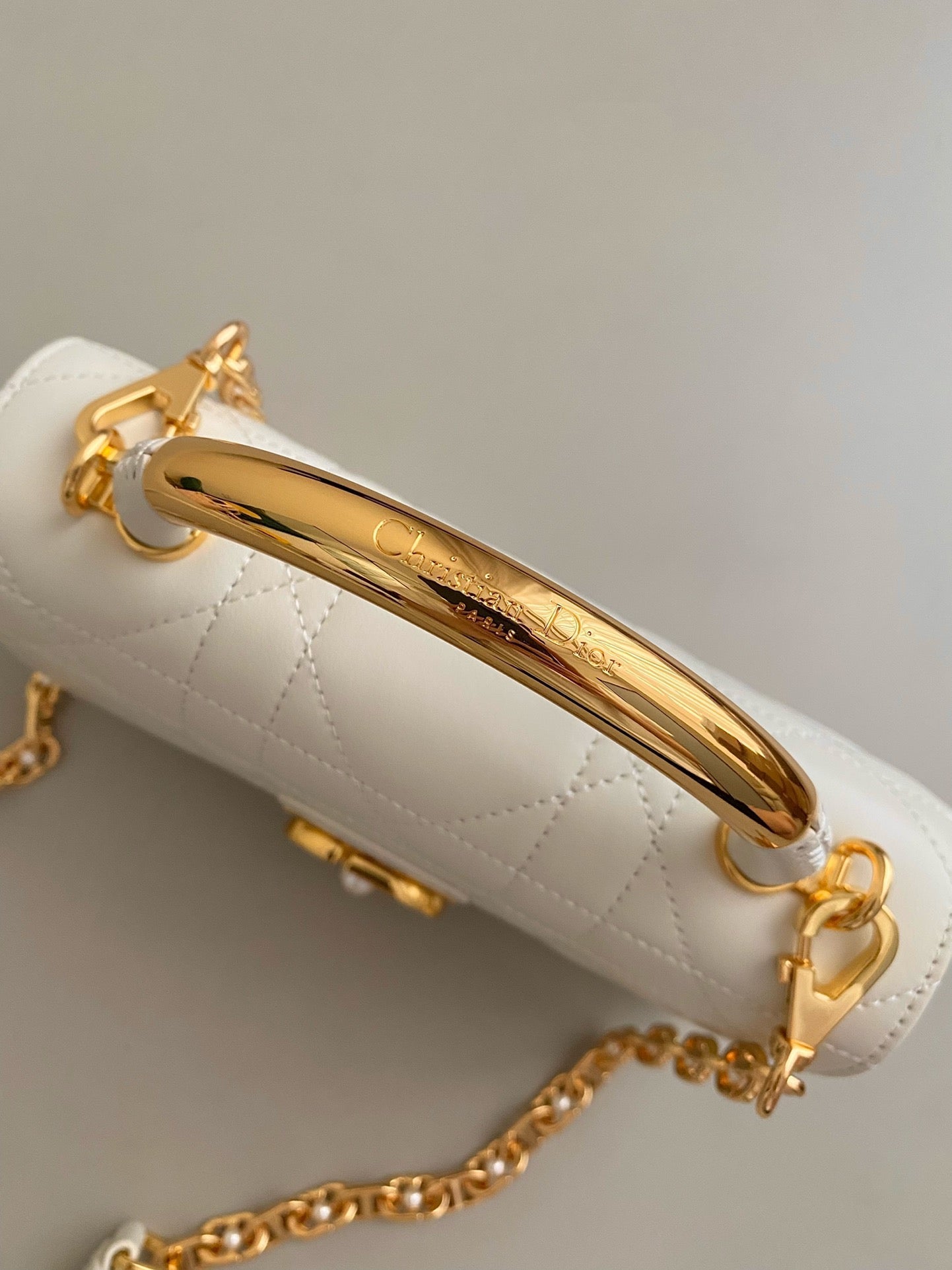 ミニ アンジュ 20 バッグ（ホワイトカーフスキン）