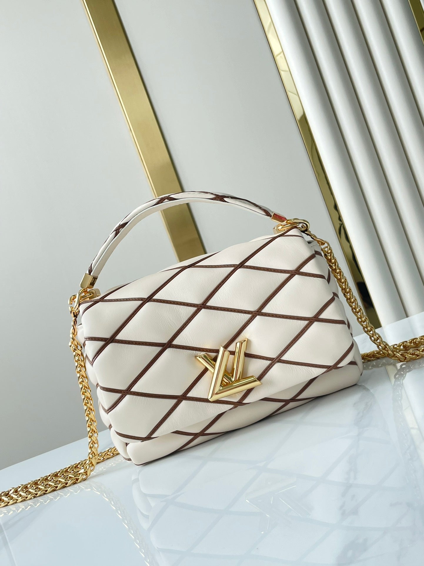 GO-14 MM 23 IN WHITE BROWN QUILTED LAMBSKIN GOLD HARDWARE