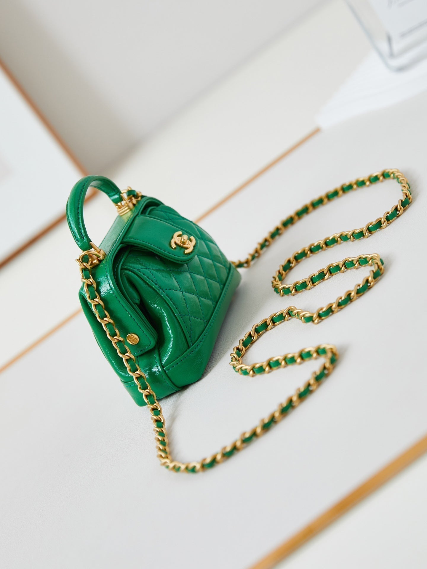 MINI TOP HANDLE BAG 13 IN GREEN OIL-WAX LAMBSKIN GOLD HARDWARE