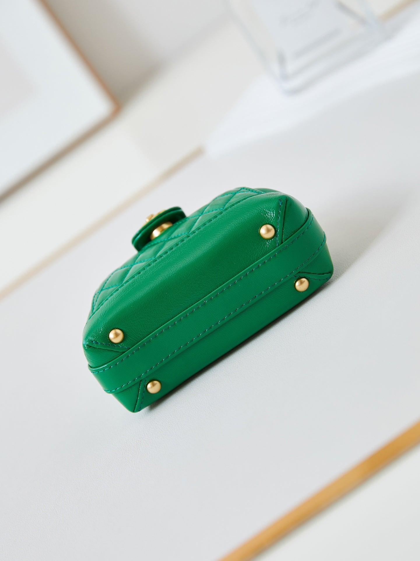 MINI TOP HANDLE BAG 13 IN GREEN OIL-WAX LAMBSKIN GOLD HARDWARE