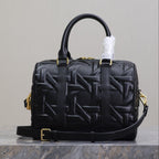 GROOVE BAG 25 IN BLACK MACROCANNAGE CALFSKIN WITH GOLD HARDWARE