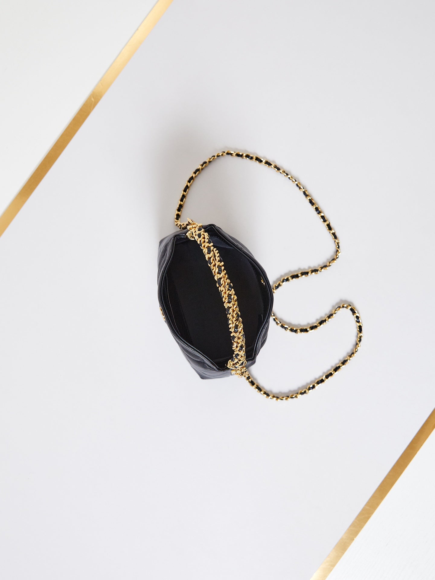 ホーボーバッグ 18インチ ブラック ソフトラムスキン ゴールドチェーン