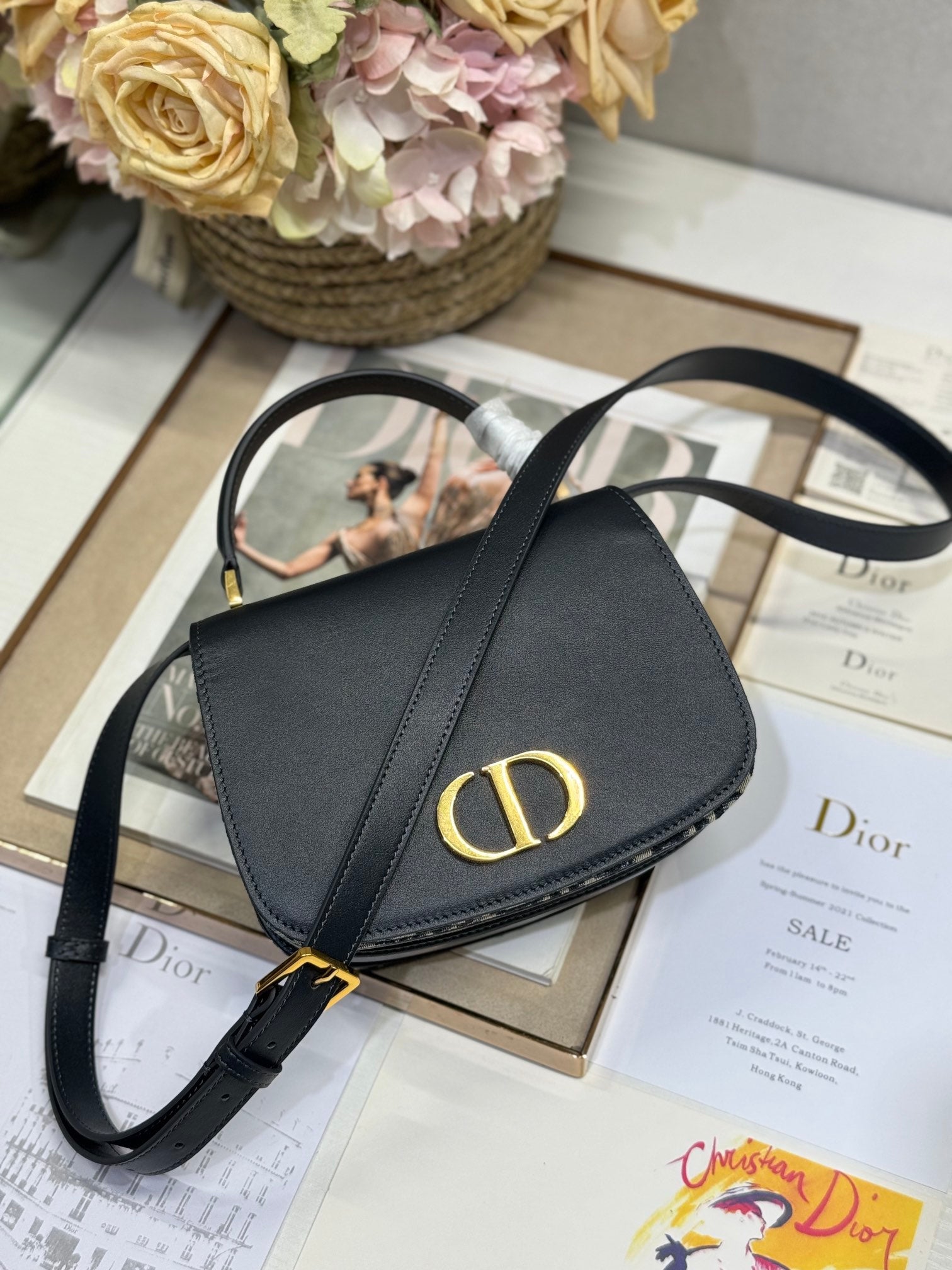 スモール 19 モンテーニュ アベニュー トップハンドルバッグ ブルー ディオール オブリーク ジャカード＆ブラック スムースカーフスキン