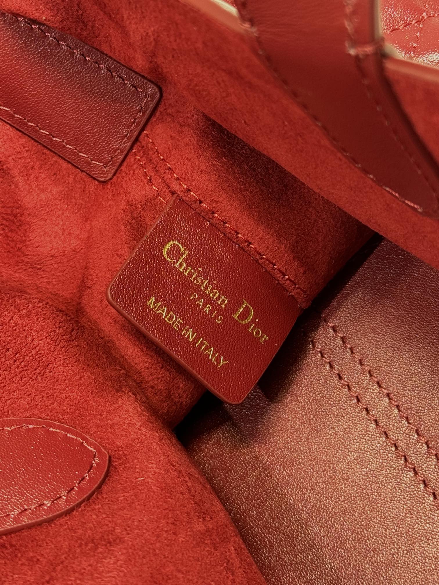 ミニ 23 トゥージュール バッグ ルビーレッド マクロカナッジ ラムスキン