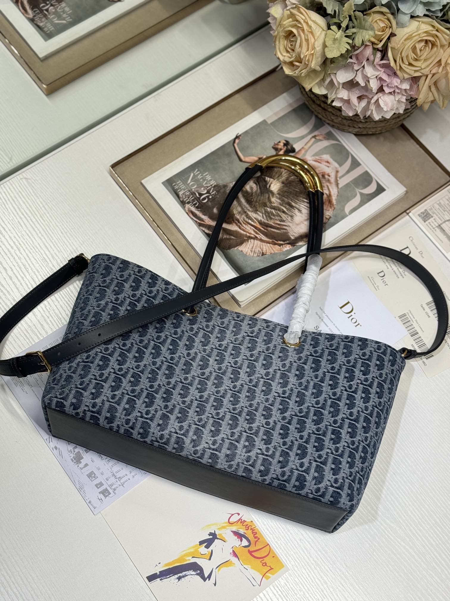 ミディアム 37 トゥジュール バッグ ブルー モノグラム デニム