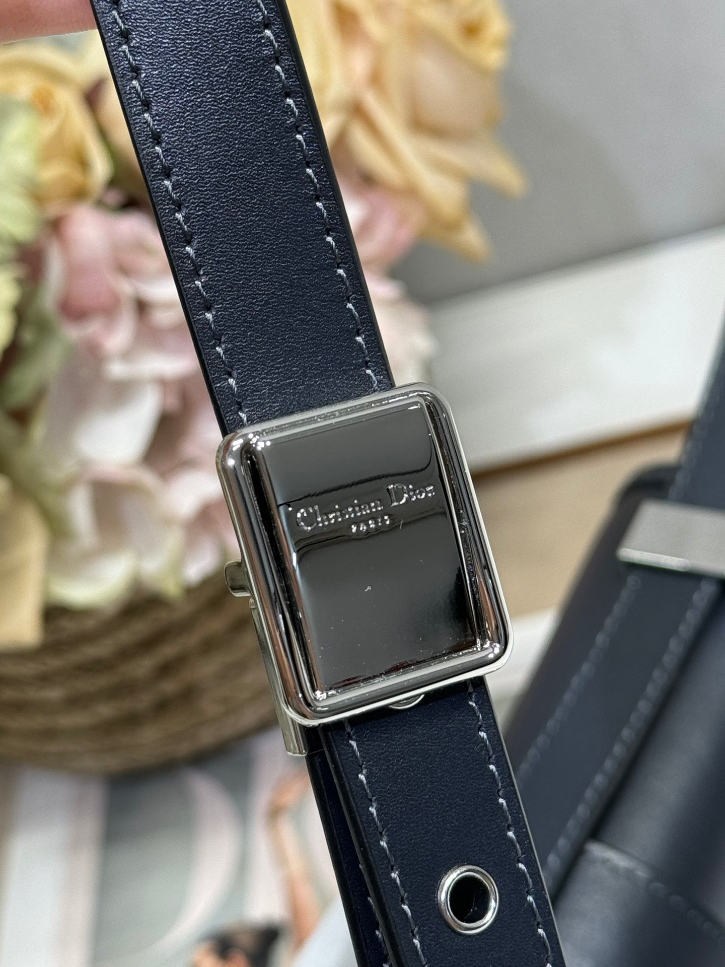 モンテーニュ イーストウエストバッグ 24 ブラック ラムスキン モノグラム オブリーク ジャカード