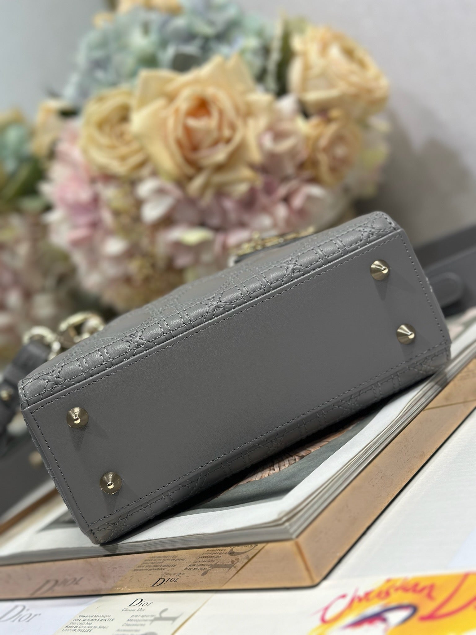 LADY SMALL BAG 20 IN GREY MACROCANNAGE LAMBSKIN GOLD HARDWARE