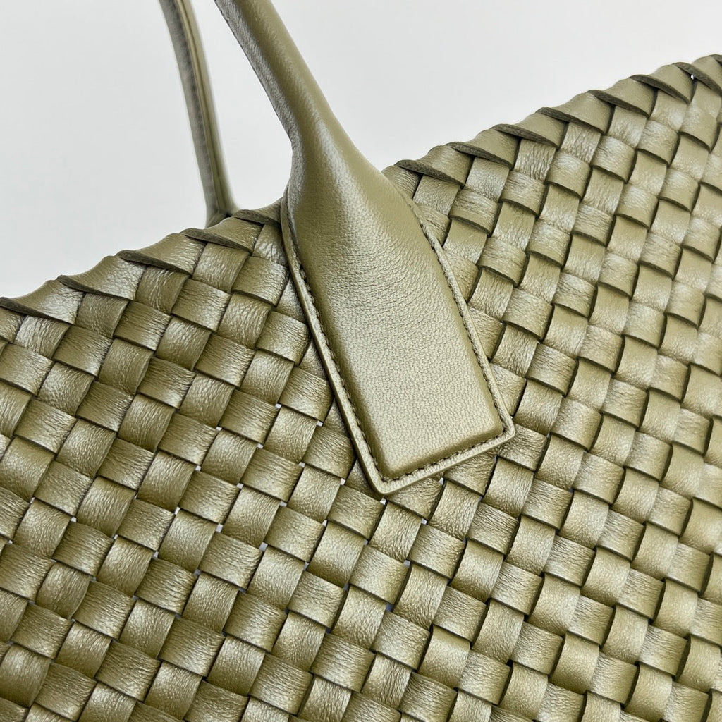 ラージ キャバット 51 アーミーグリーン ラムスキン