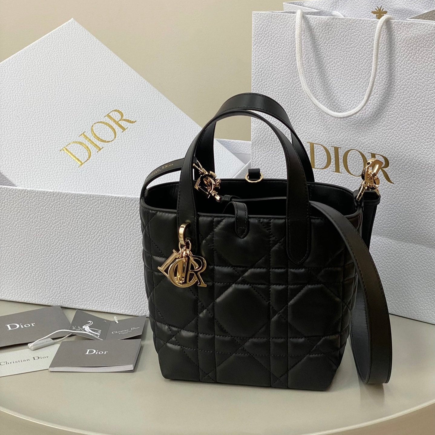 ミニ トゥジュール バケット バッグ 18 ブラック カナージ カーフスキン