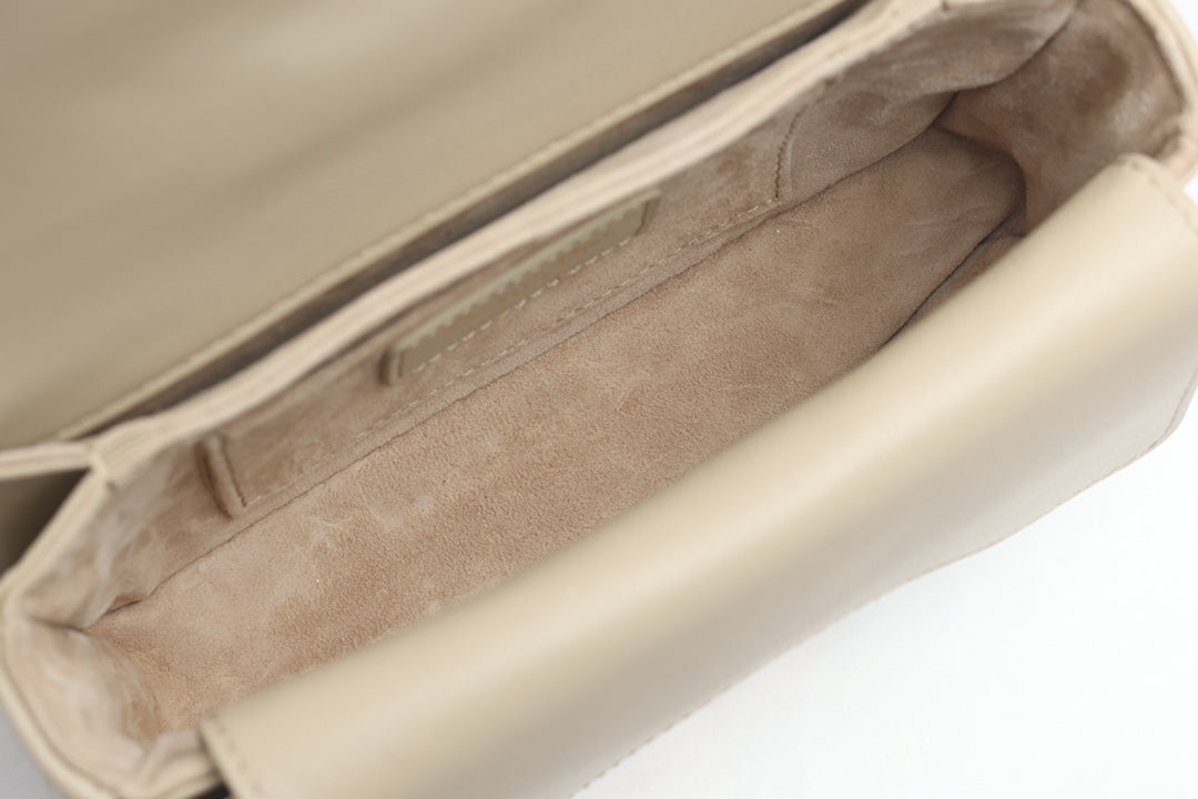 ジョリー トップハンドルバッグ 19インチ ベージュ カナージュ カーフスキン