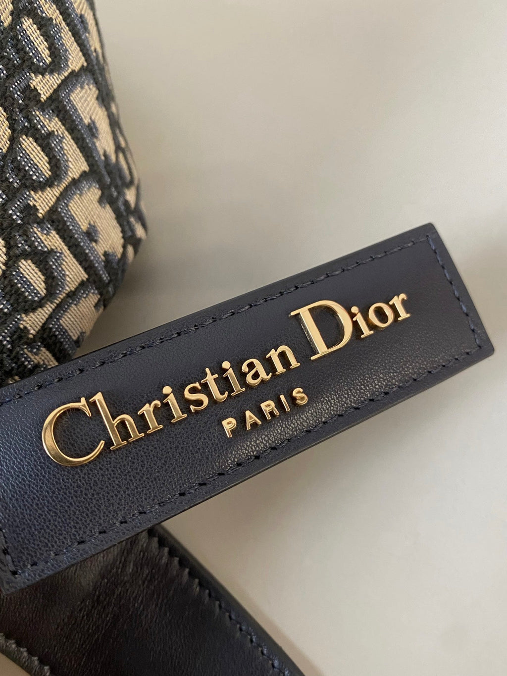 LARGE D-JOURNEY SHOULDER BAG 33 IN BLACK MONOGRAM OBLIQUE JACQUARD