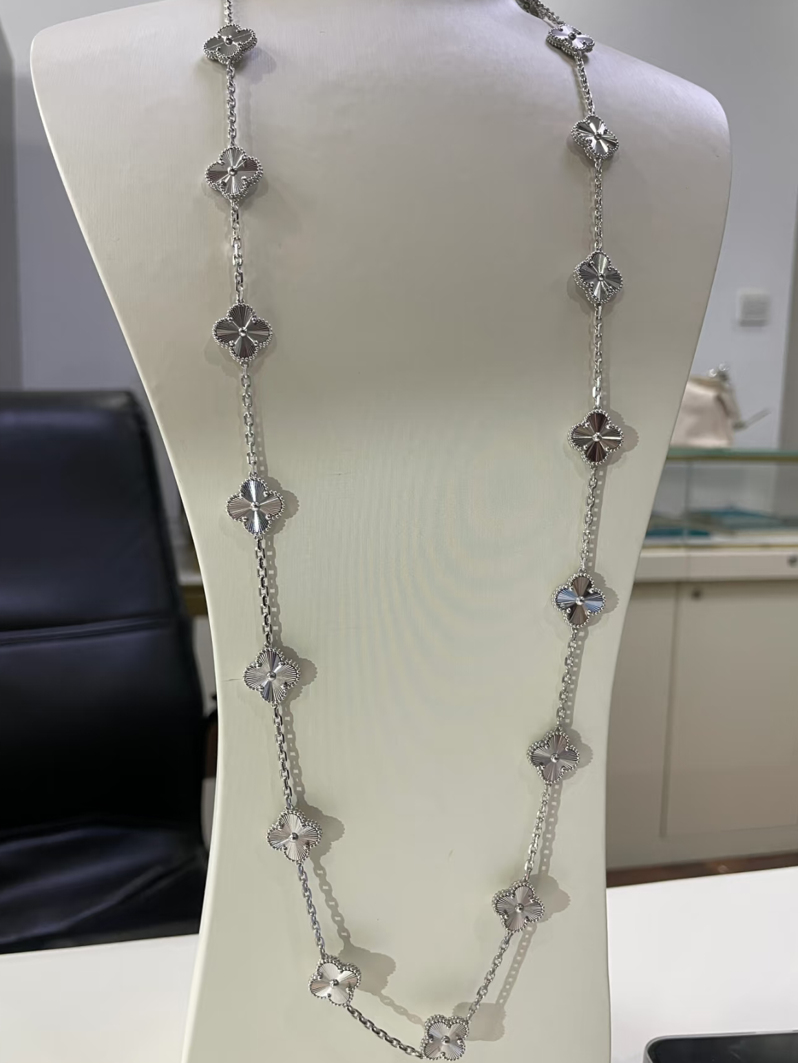 [⭐JeweliWhal]クローバー 20 モチーフ シルバー レーザー