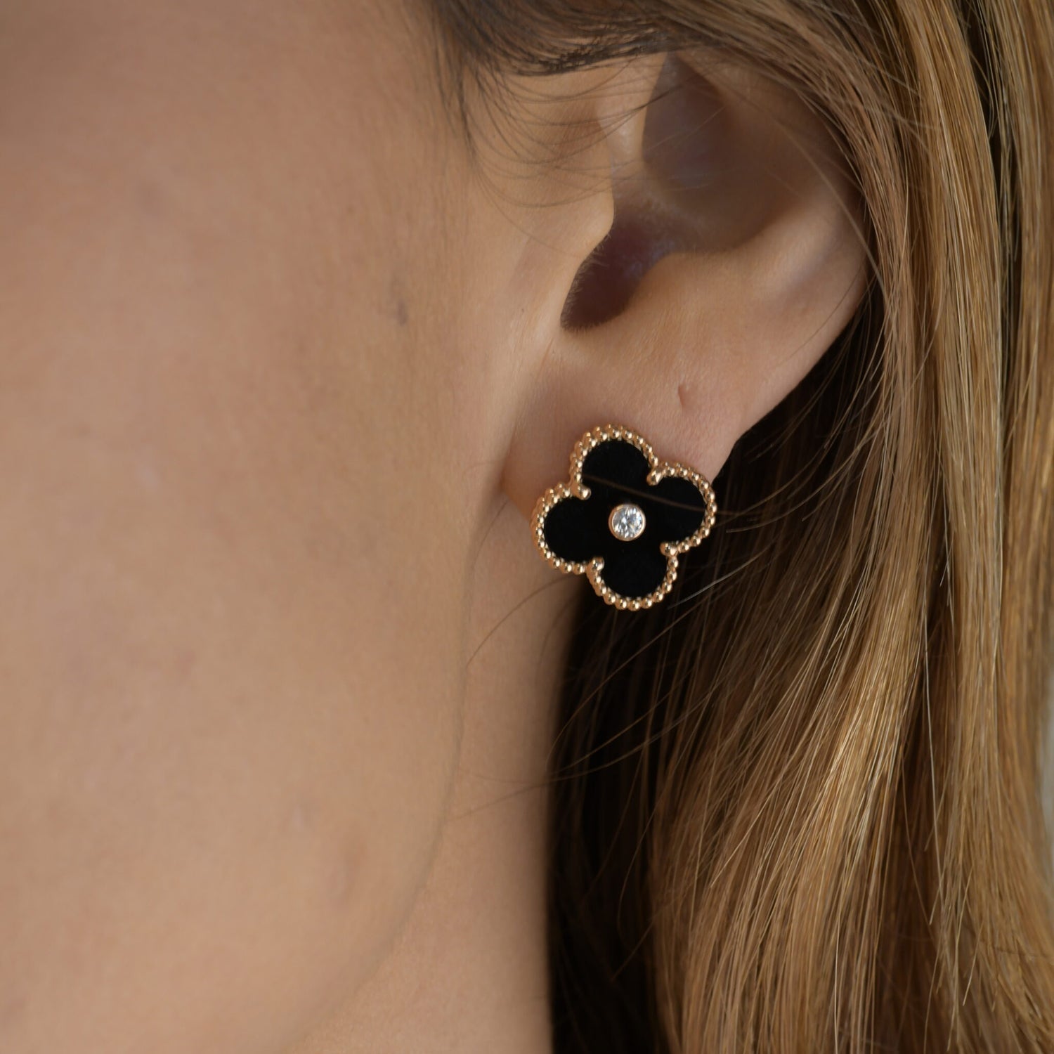 [⭐JeweliWhal]CLOVER MEDIUM 1 MOTIFS ONYX DIAMOND EARRINGS