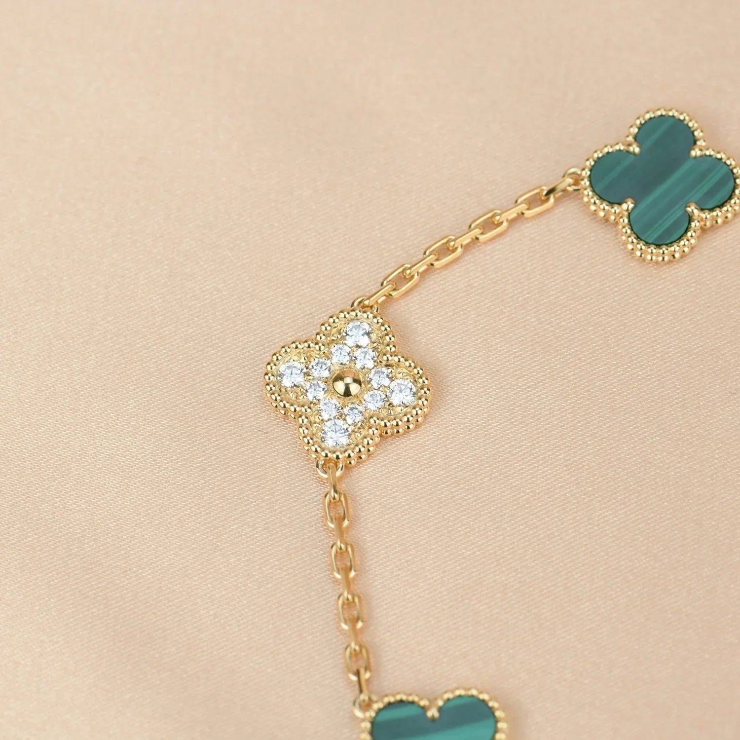 [⭐JeweliWhal] مجموعة سوار CLOVER 5 MOTIF MALACHITE