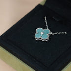 [⭐JeweliWhal]CLOVER 15MM DIAMOND SVRES PORCELAIN  NECKLACE SILVER